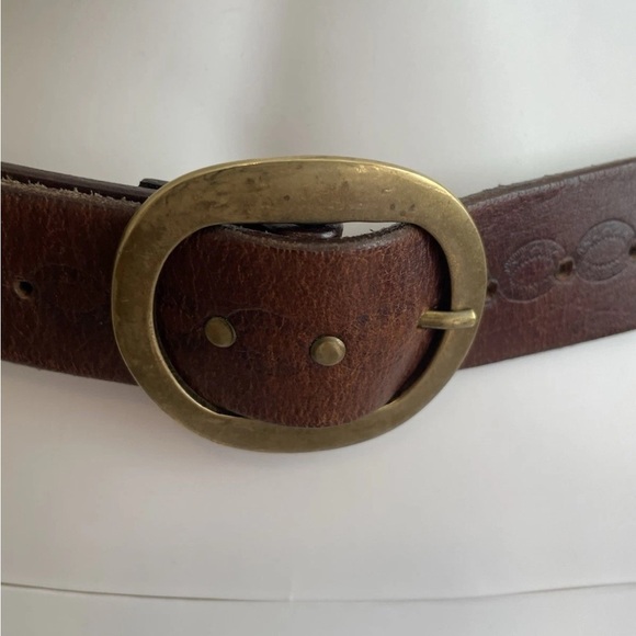 VTG Brown Leather TOOLED Belt Hippie Style 70s Women's Sz L Brass Buckle Studs - Picture 3 of 14